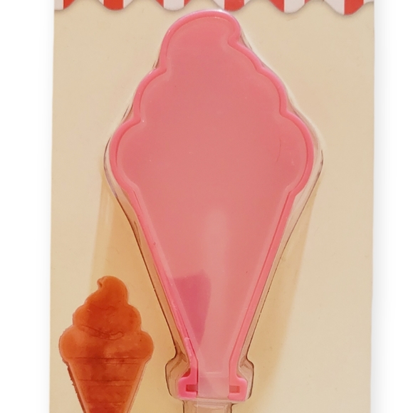 Silicone Ice Pop Maker - Picture 2 of 5
